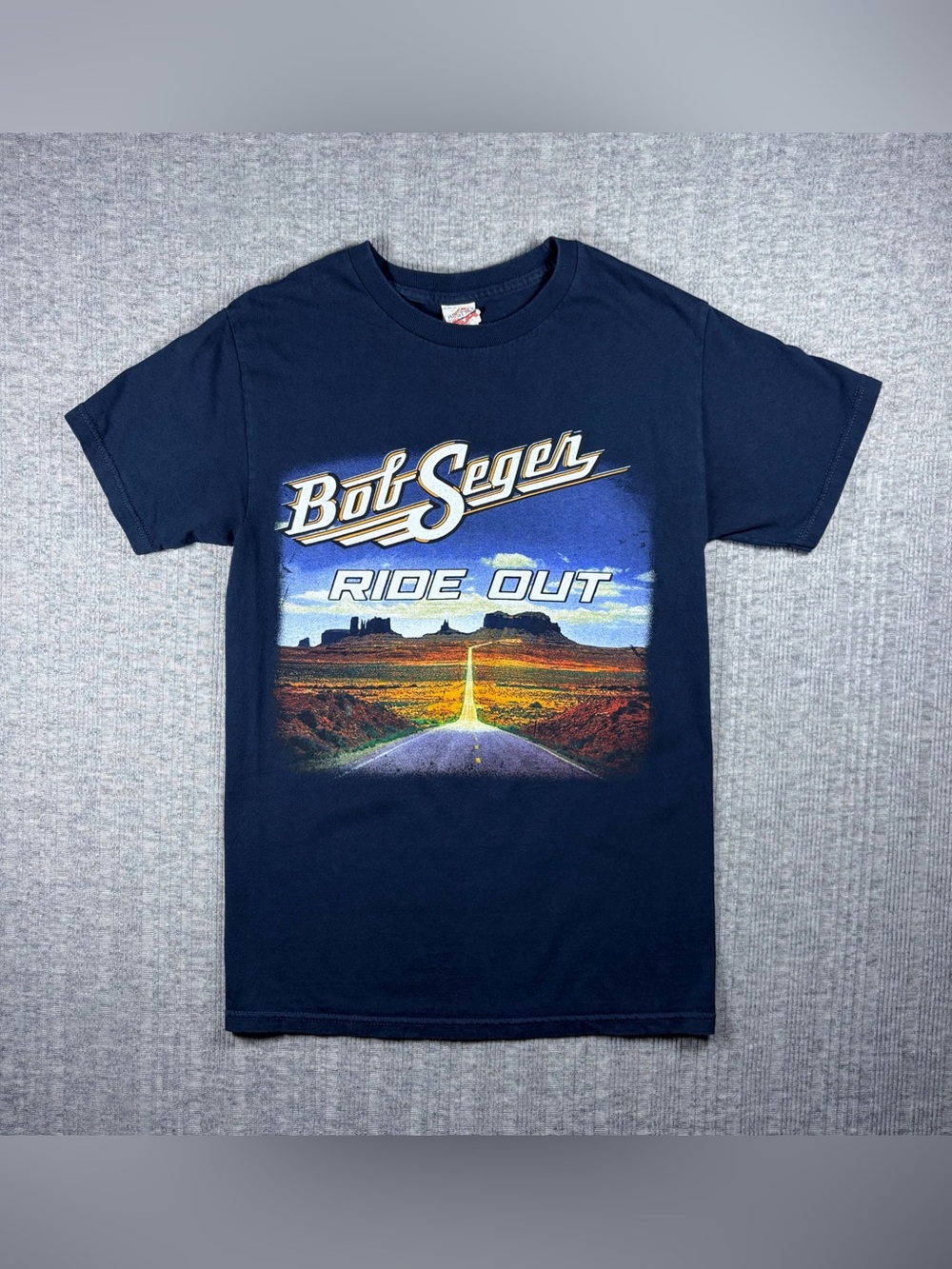 Bob Seger T Shirt Ride Out Tour 2014 2015 Dark Blue Men’s Size Small